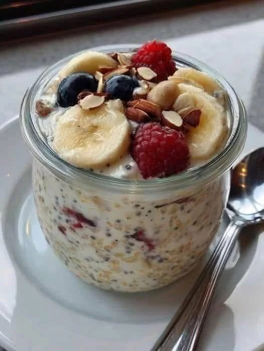 Anti-Inflammatory Overnight Oats,,